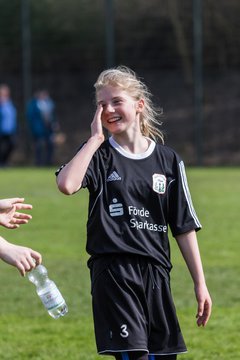 Bild 389 - wBJ SV Henstedt Ulzburg - TSV Sch�nberg : Ergebnis: 5:2